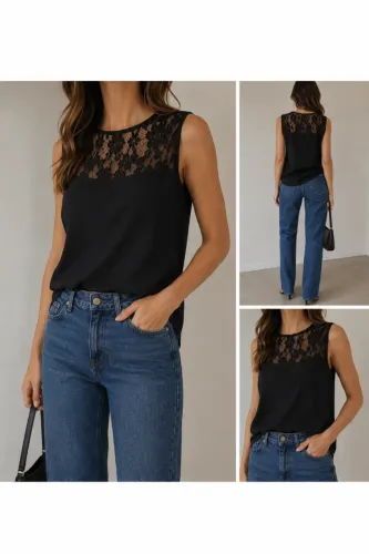 Blusa preta com detalhes em renda
