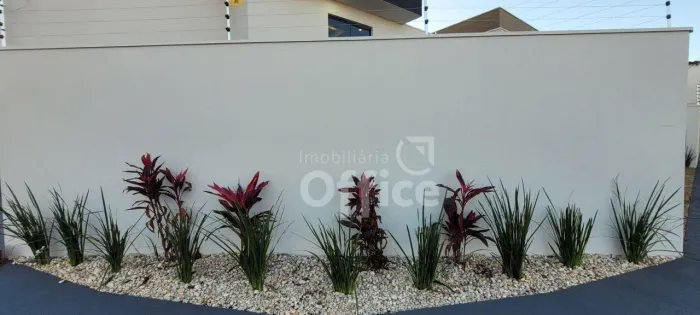 Casa com 3 dormitórios à venda, 87 m² por R$ 430.000,00 - Residencial Araguaia - Anápolis/