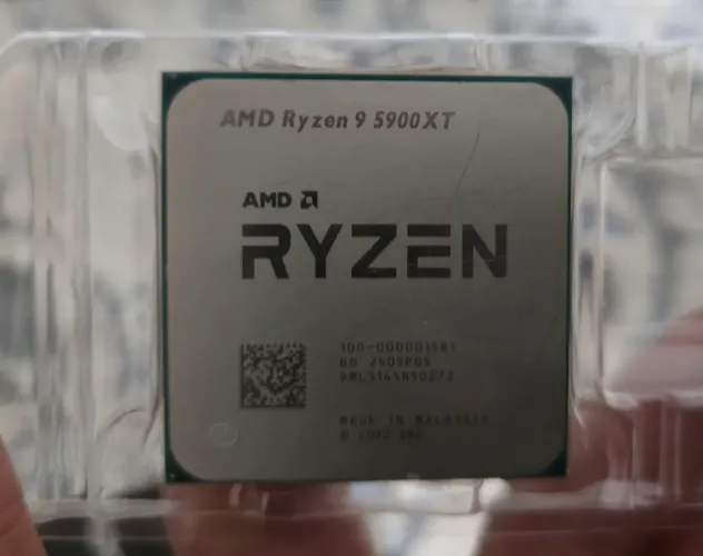 Processador AMD Ryzen 9 5900XT, 16-Core, 32-Threads, 3.3GHz (4.8GHz Turbo), Cache 72MB