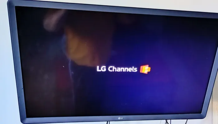 LG Smart TV 32" Full HD - Modelo 32LM625BPS