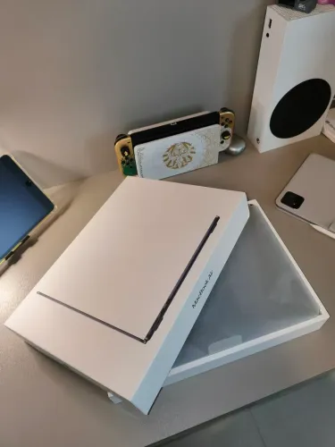 Macbook Air M2 Midnight
