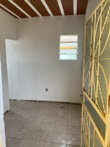 Alugo casa bairro Londrina- ST LUZIA