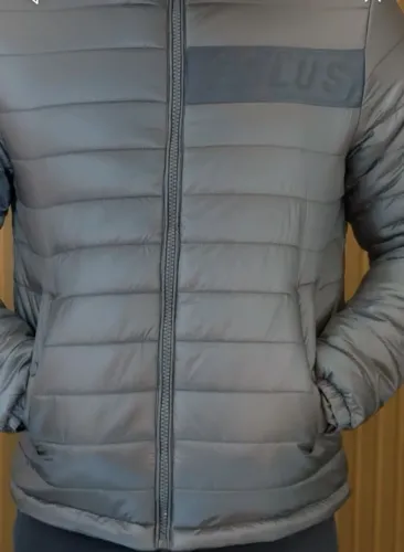 Jaqueta marca Ellus nova e original muito bonita e sofisticada moderna e casual