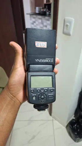 Speedlite YN568EXII (Retirada de peça)