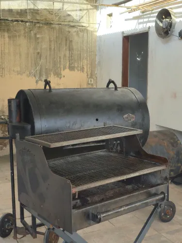 Defumador e Parrilla