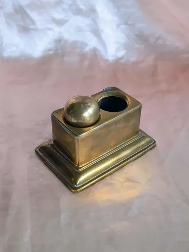 antigo tinteiro em metal cinzeiro anos 40 antiquario decoração vintage casa antiguidade