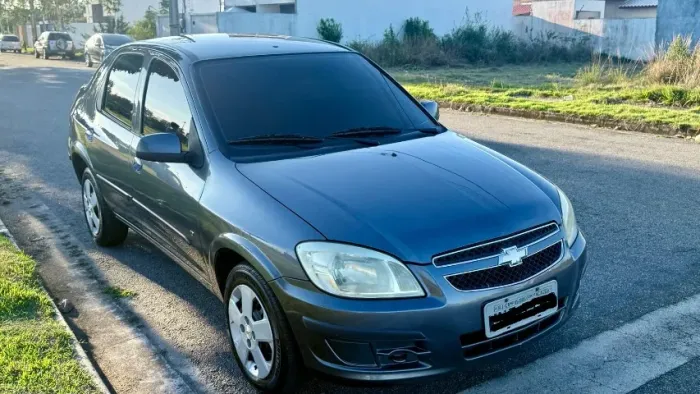 Chevrolet Prisma Sed. Maxx/ LT 1.4 8V Econof. 4P 2012
