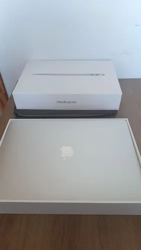 MacBook Air M1