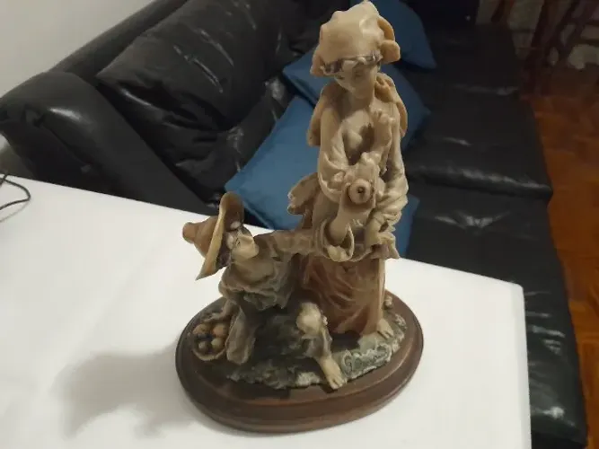 Escultura de Resina Italiana, Artista Giuseppe Armani, anos 60, ler a descrição