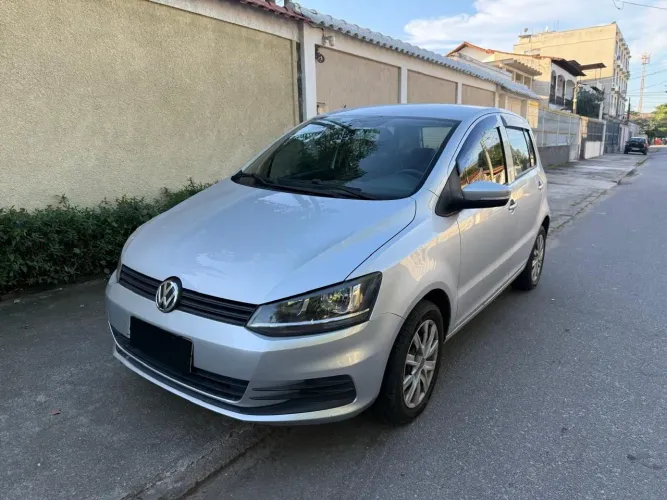 Volkswagen Fox Trendline 1.6 Flex 8V 5P 2015