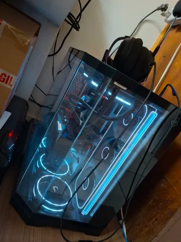 Gabiente Gamer CV700XL ATX.