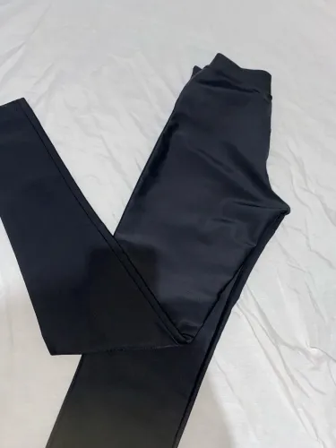 Calça legging preta