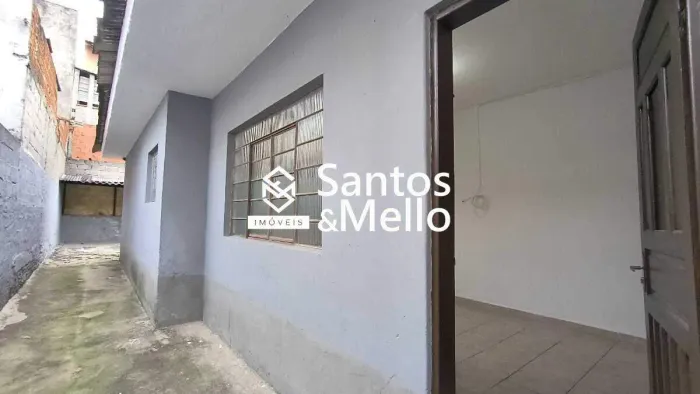 Casa para Aluguel em Mauá/SP (Jardim Sílvia Maria) 1 Dorm 1 Vaga