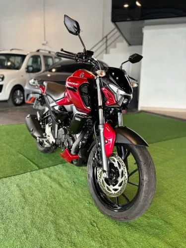 Fazer 150 2025 baixa km apenas 1.400km 