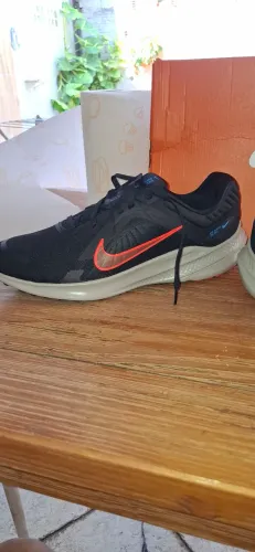 Tênis original marca naike modelo. Quest5