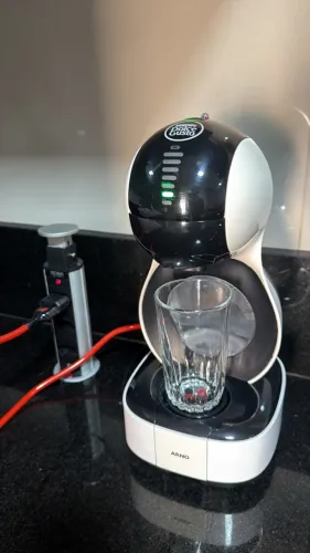 Cafeteira Dulce Gusto Lumio 