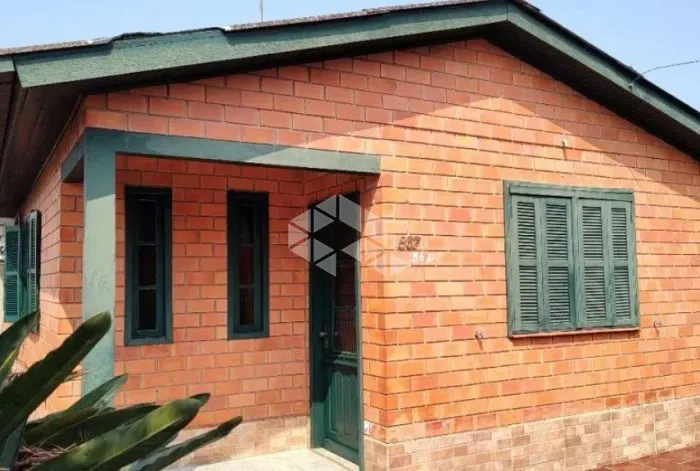 Casa com 6 quartos/dormitórios no bairro Barcelos, em Cachoeira do Sul - RS