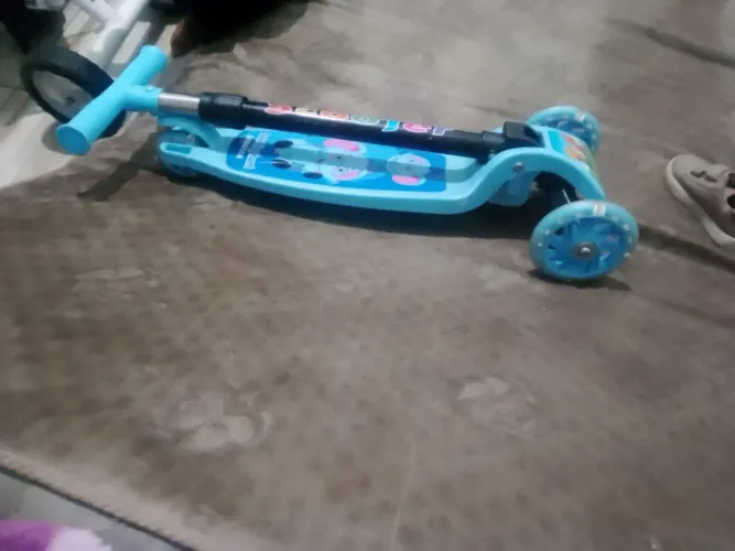Vendo patinete infantil