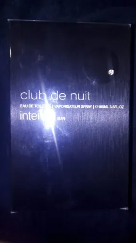 PERFUME ÁRABE IMPORTADO LACRADO . EXCEPCIONAL FRAGRÂNCIA !! COMPRADO Nos ESTADOS UNIDOS !!