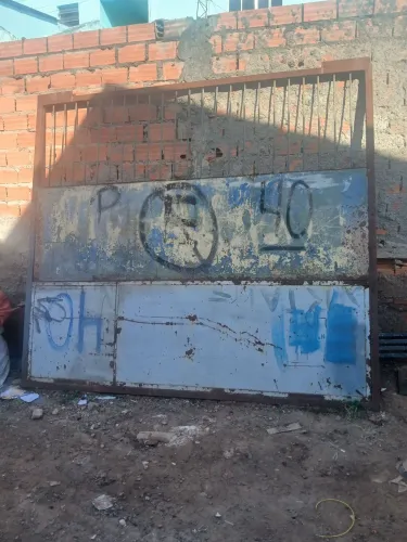 Portão ferro