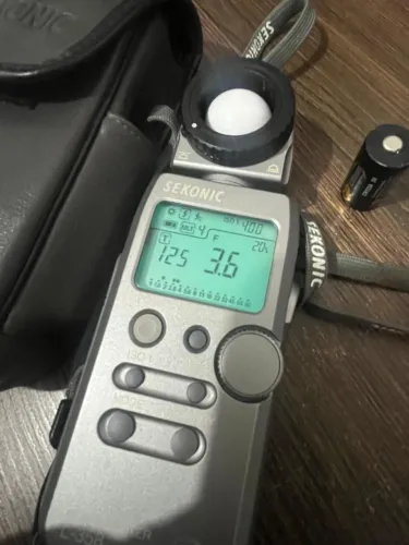 Fotômetro SEKONIC L-358