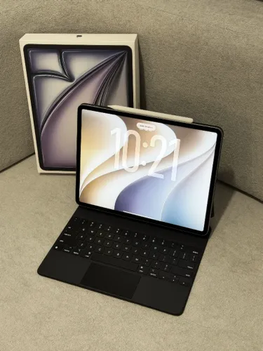 Kit iPad Air M3 13 128GB + Magic Keyboard + Apple Pencil Pro