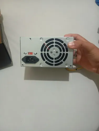 Fonte de pc 230w