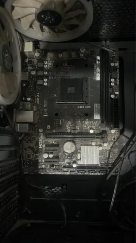 Placa-Mãe Biostar B450MHP, mATX, DDR4, Socket Am4, Chipset AMD B450