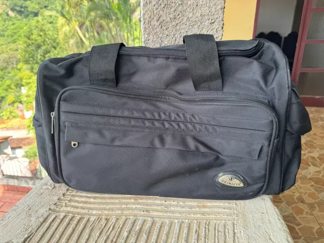 Bolsa de viagem primicia preta 