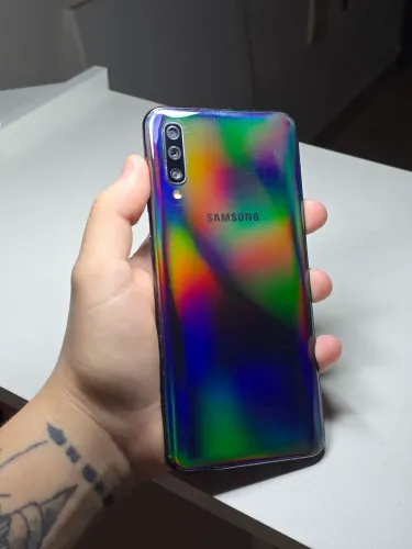 Samsung A50