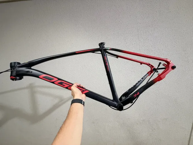 Quadro Oggi 7.4 tamanho 19