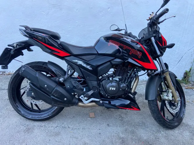 Apache RTR 200 
