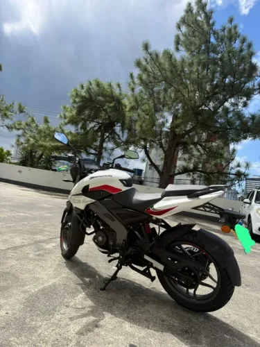 BAJAJ Dominar NS160 2026