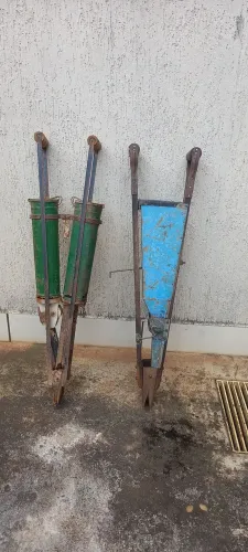 Plantadeiras de grão manual