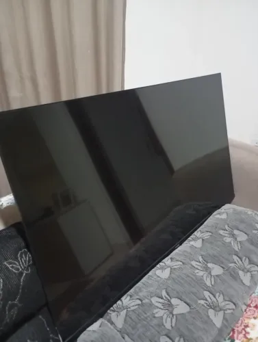 Vendo tv 55 polegadas, smart, com defeito na imagem, se possível troca de tela