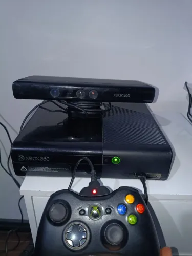 Xbox 360 super slim