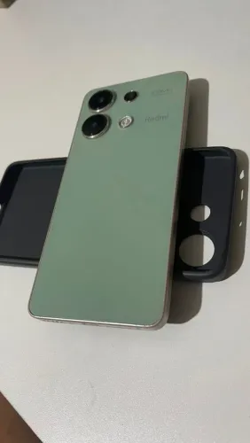 Redmi note  13 semi novo sem avarias 