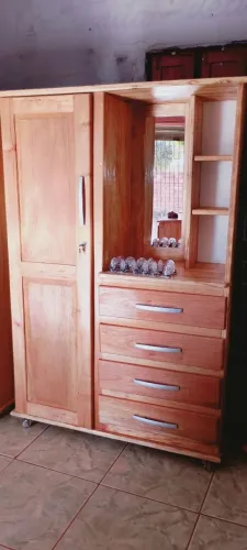 Guarda Roupa Novo de fábrica. Avista ou cartão 8X sem juros