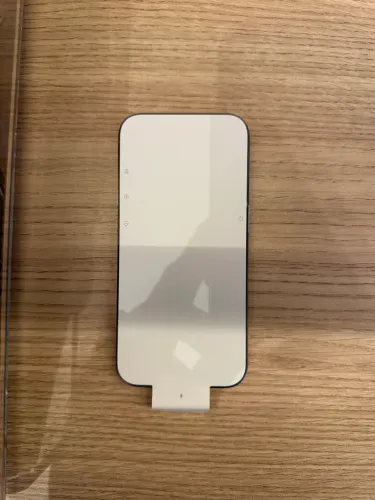 iPhone 15 pro titanium