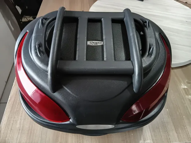 Baú 48 l + Bagageiro. Titan 160
