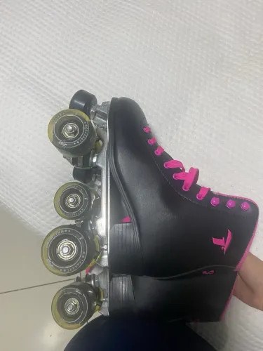 Patins traxsart!! Novo em perfeitas condições tamanho 37/38