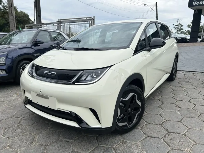 BYD Dolphin GS (Elétrico) 2027