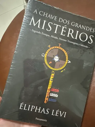 Livro: a chave dos grandes mistérios - Eliphas Levi