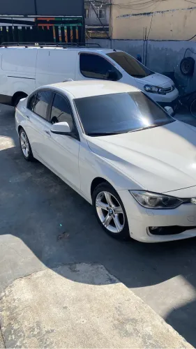 BMW 320I A 2.0 Turbo/activeflex 16V 184cv 4P 2014