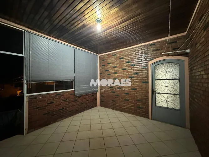 Casa com 2 quartos para alugar, 150 m² por R$ 2.200/mês - Vila Cardia - Bauru/SP