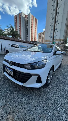 Hyundai HB20S Comfort Plus 1.0 Flex 12V Mec. 2025