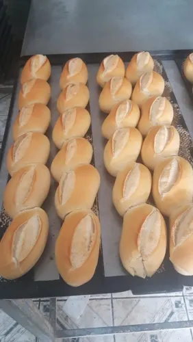 Vende se uma produção de pães 