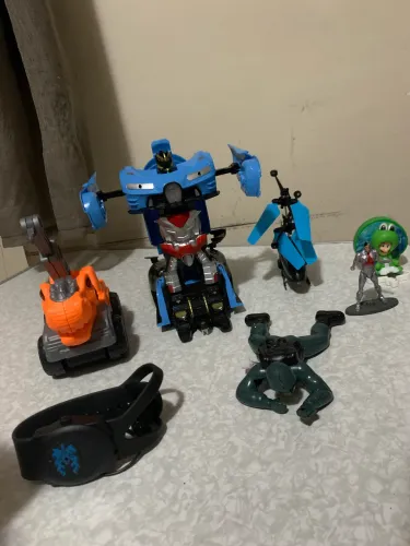 BRINQUEDOS