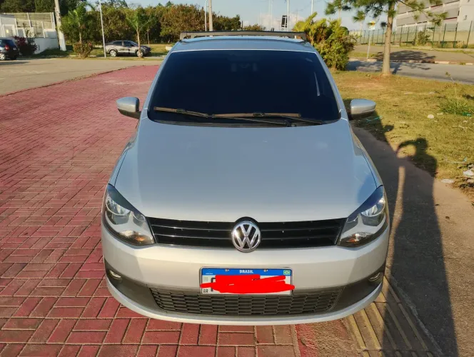 Volkswagen Fox 1.6 MI Total Flex 8V 5P 2014