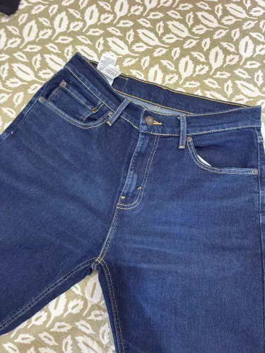 Calça levis nova 42